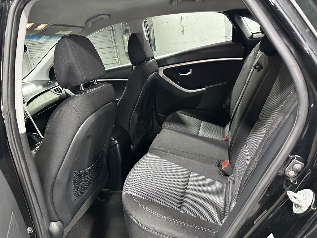 Hyundai Elantra GT A/T 2014