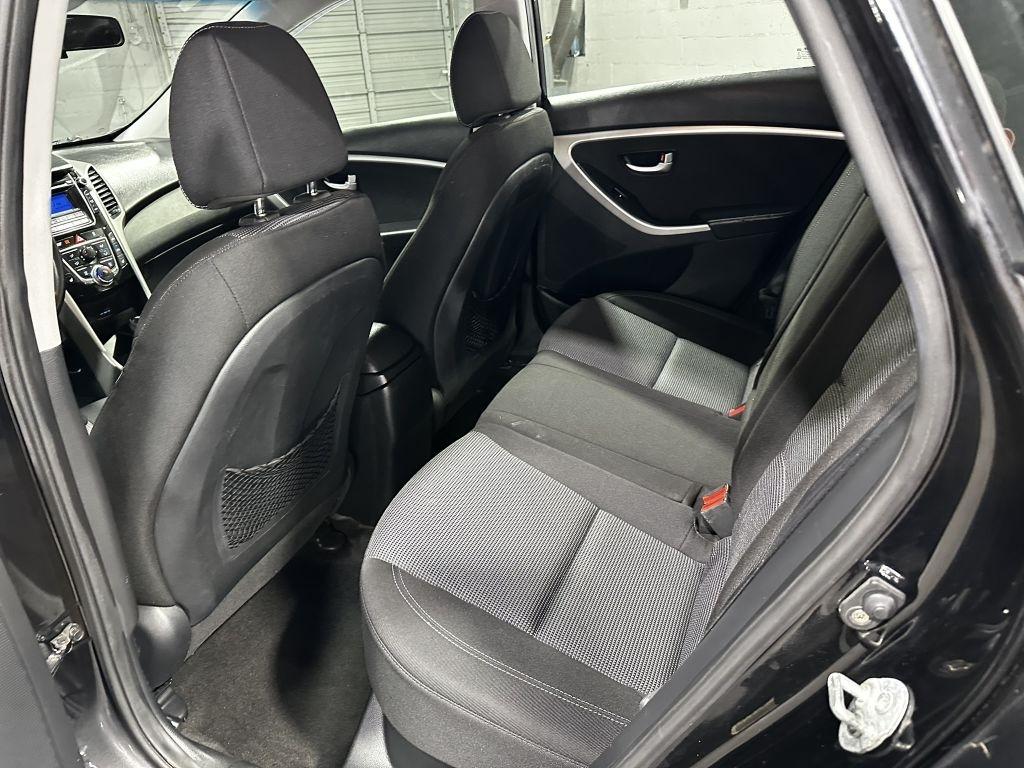 Hyundai Elantra GT A/T 2014
