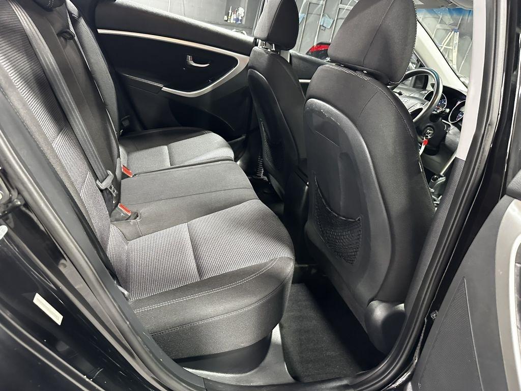 Hyundai Elantra GT A/T 2014