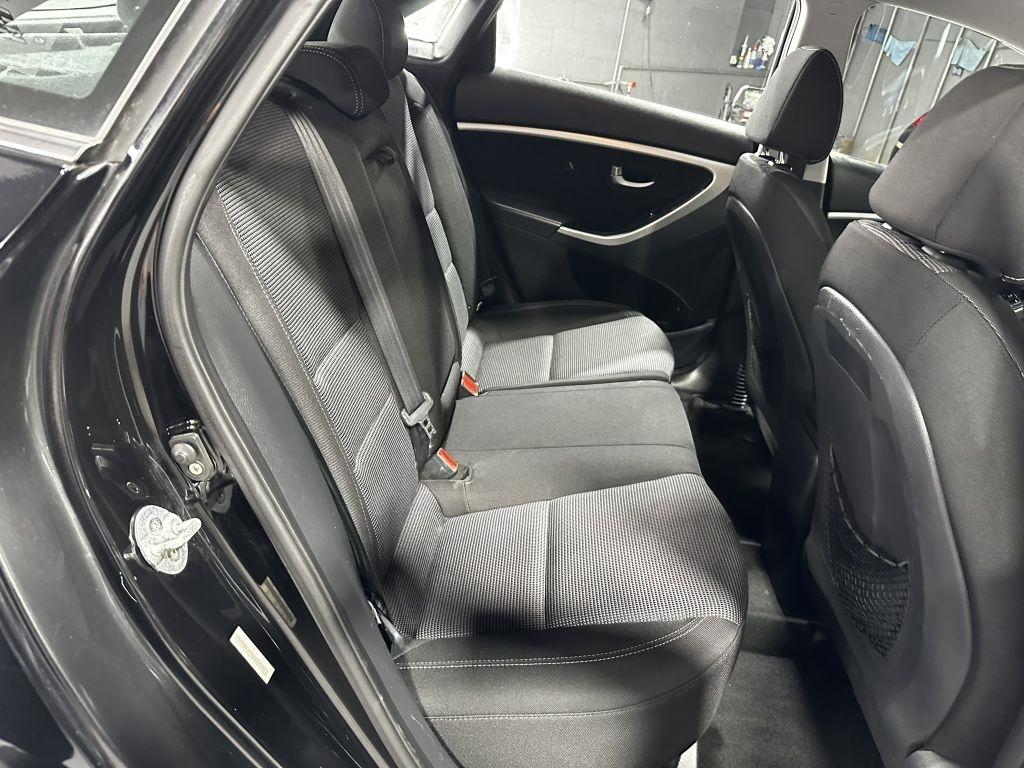Hyundai Elantra GT A/T 2014