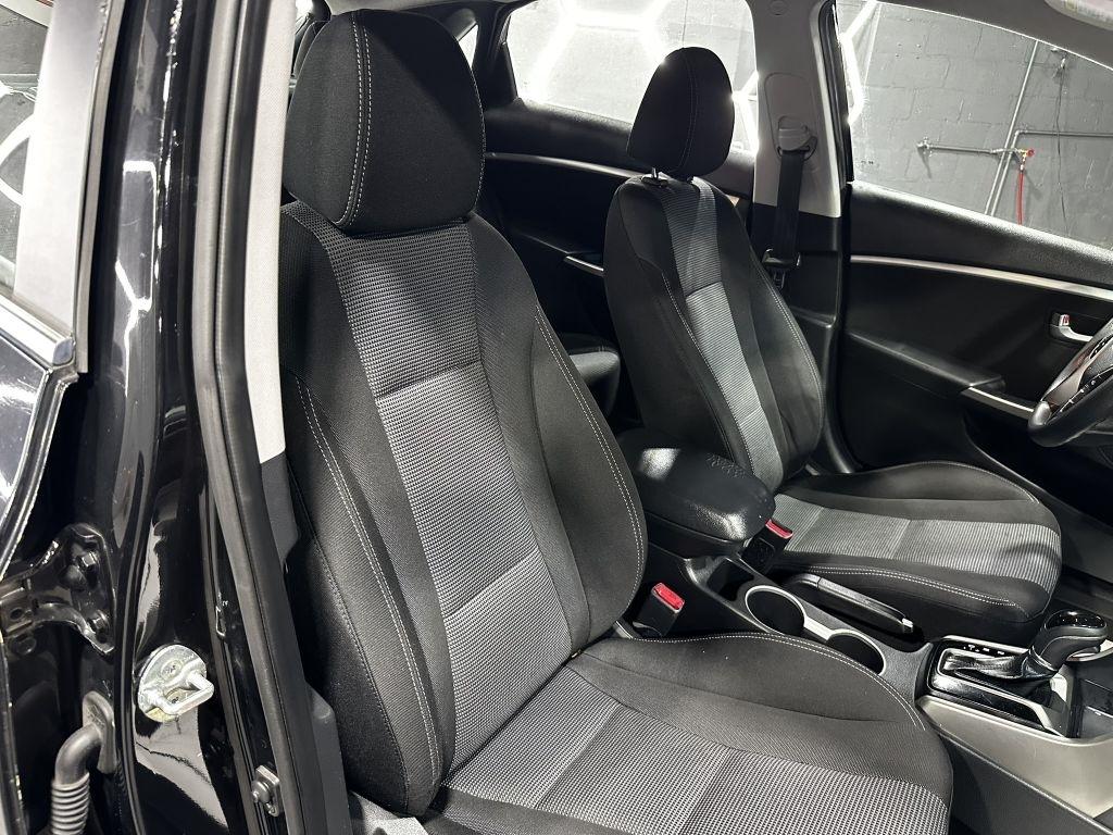 Hyundai Elantra GT A/T 2014