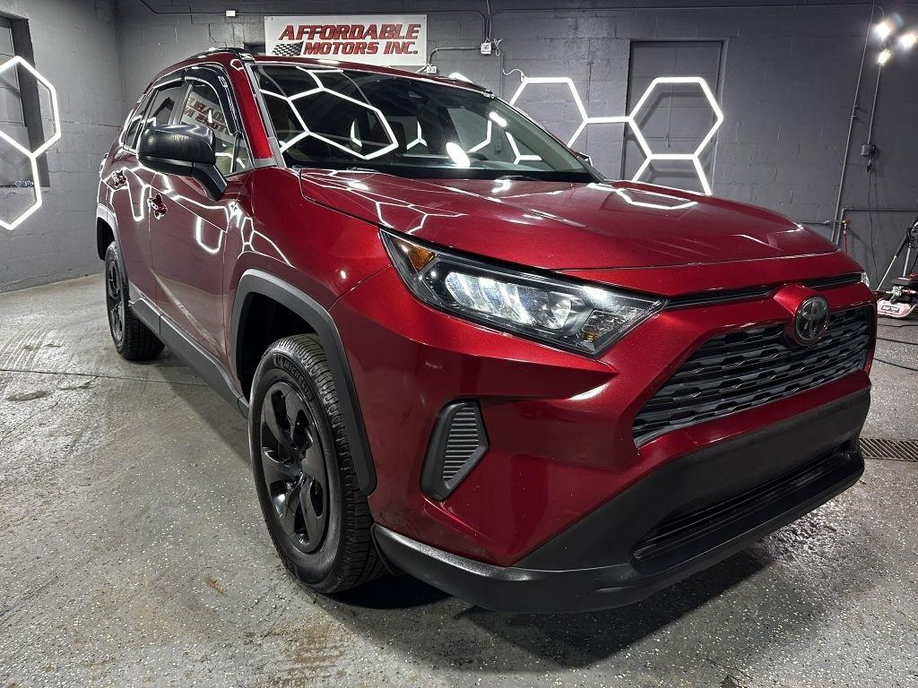 Toyota RAV4 LE 2019