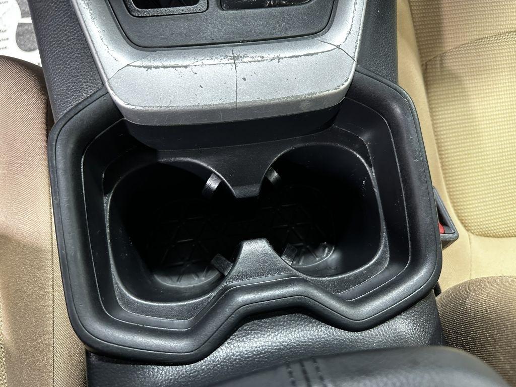 Toyota RAV4 LE 2019