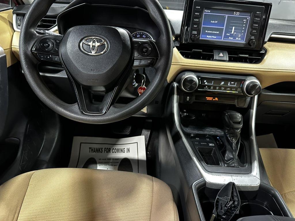 Toyota RAV4 LE 2019