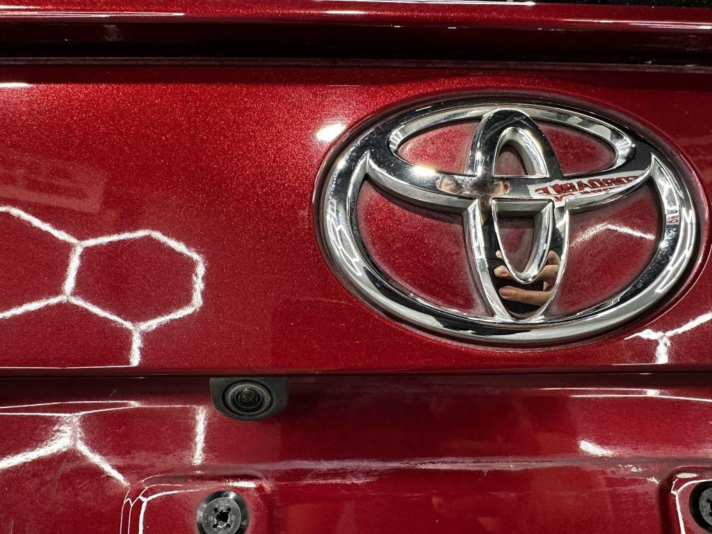 Toyota RAV4 LE 2019