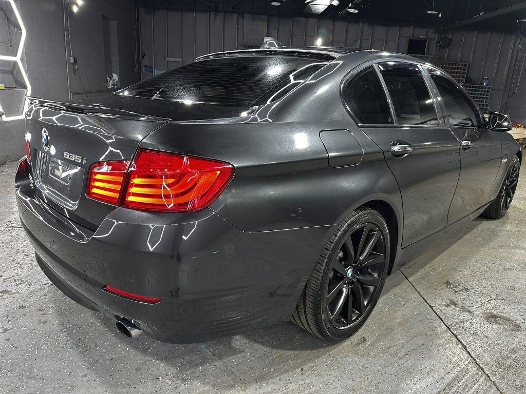 BMW 5-Series 535i 2011