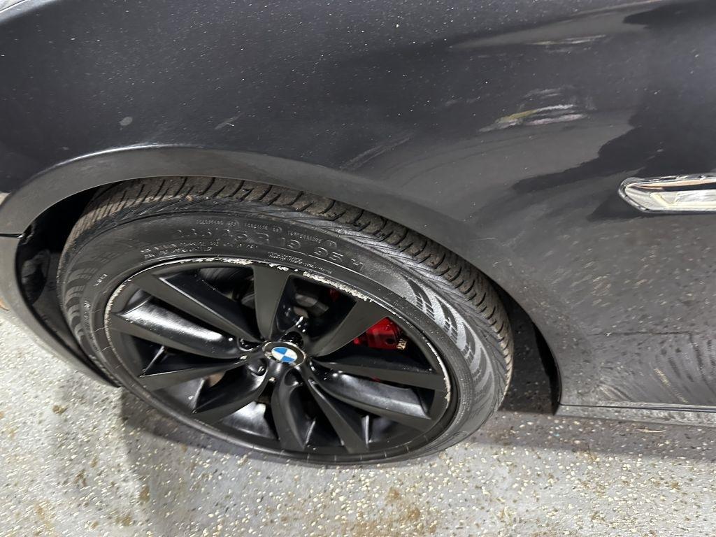 BMW 5-Series 535i 2011