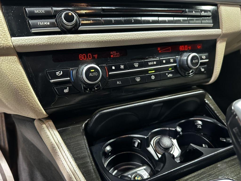 BMW 5-Series 535i 2011