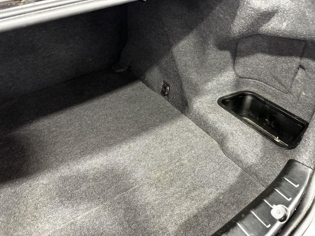 BMW 5-Series 535i 2011