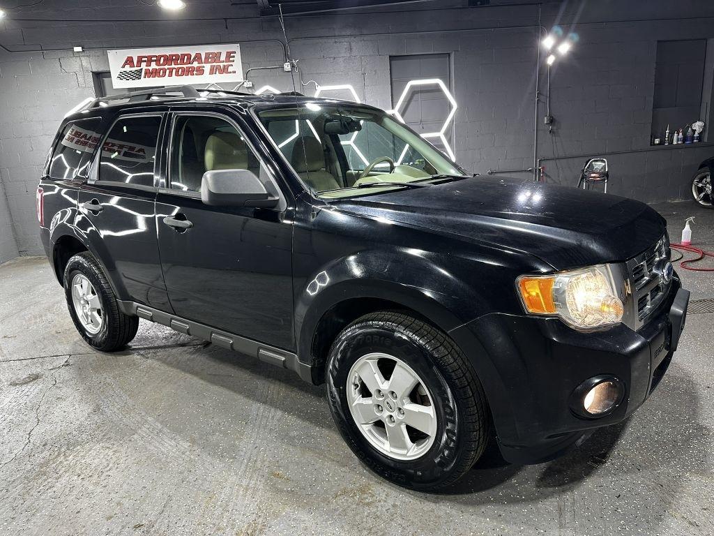 Ford Escape XLT FWD 2012