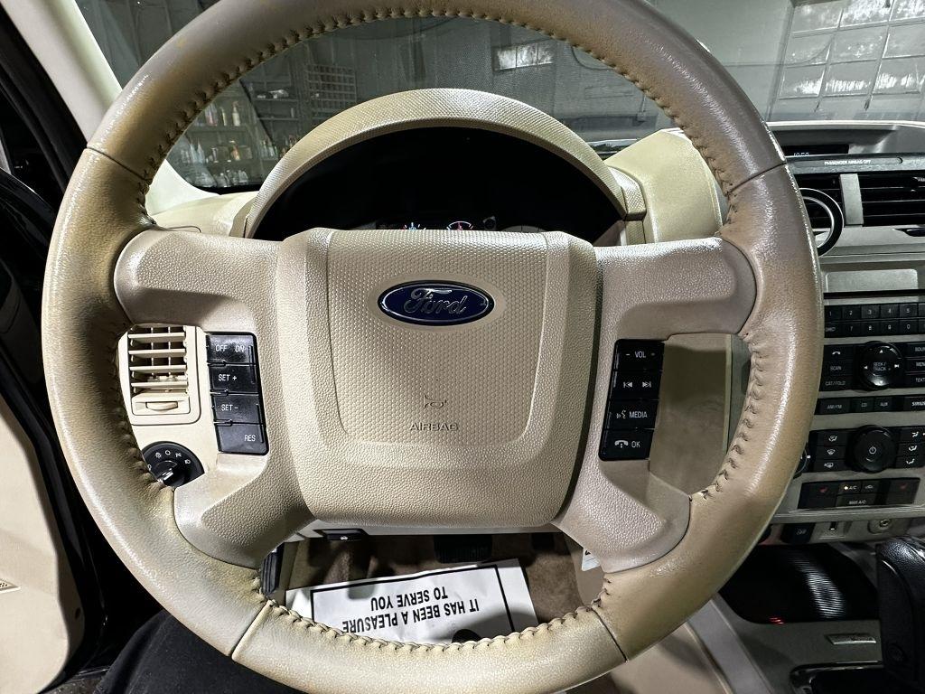 Ford Escape XLT FWD 2012