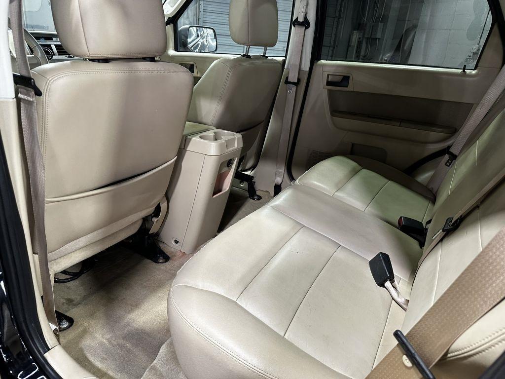 Ford Escape XLT FWD 2012
