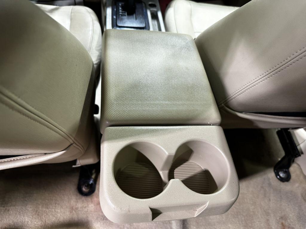 Ford Escape XLT FWD 2012