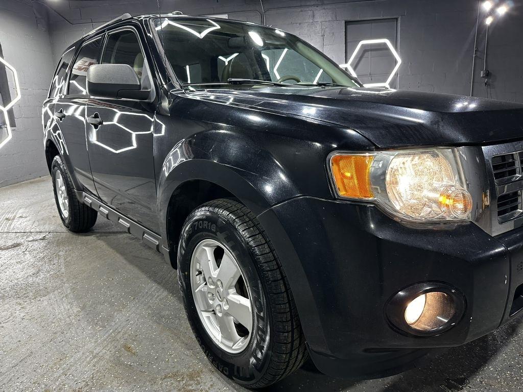 Ford Escape XLT FWD 2012