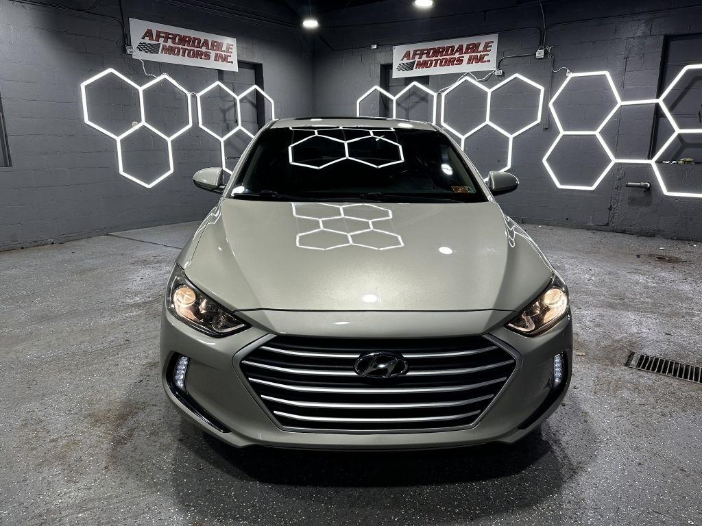 Hyundai Elantra Value Edition 6A 2017
