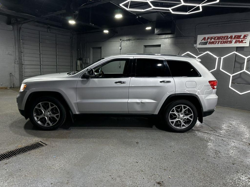 Jeep Grand Cherokee Overland 4WD 2012