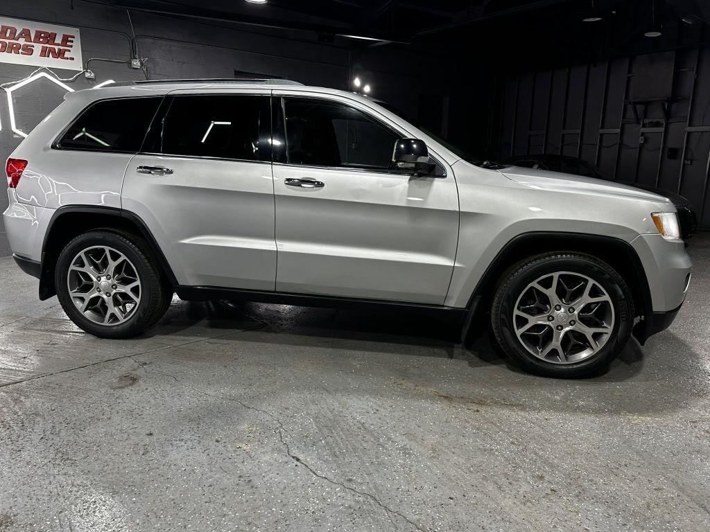 Jeep Grand Cherokee Overland 4WD 2012