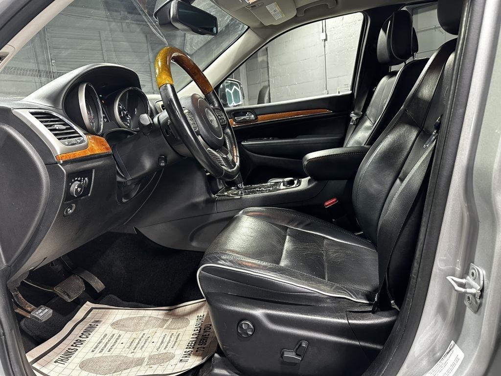 Jeep Grand Cherokee Overland 4WD 2012