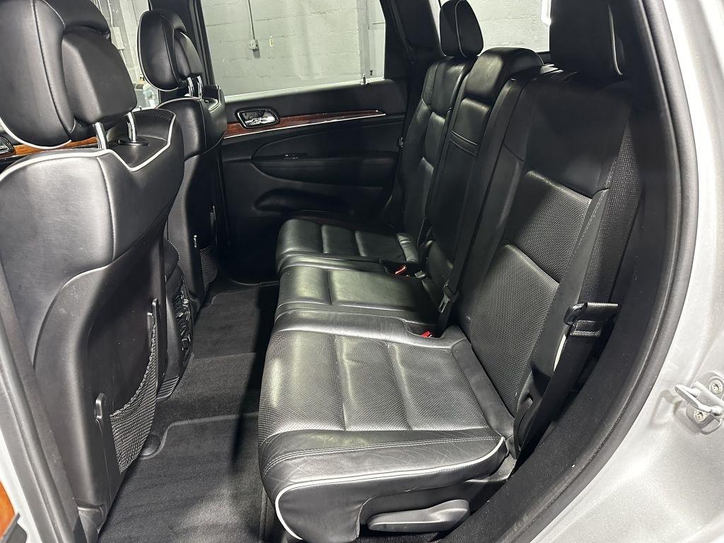 Jeep Grand Cherokee Overland 4WD 2012