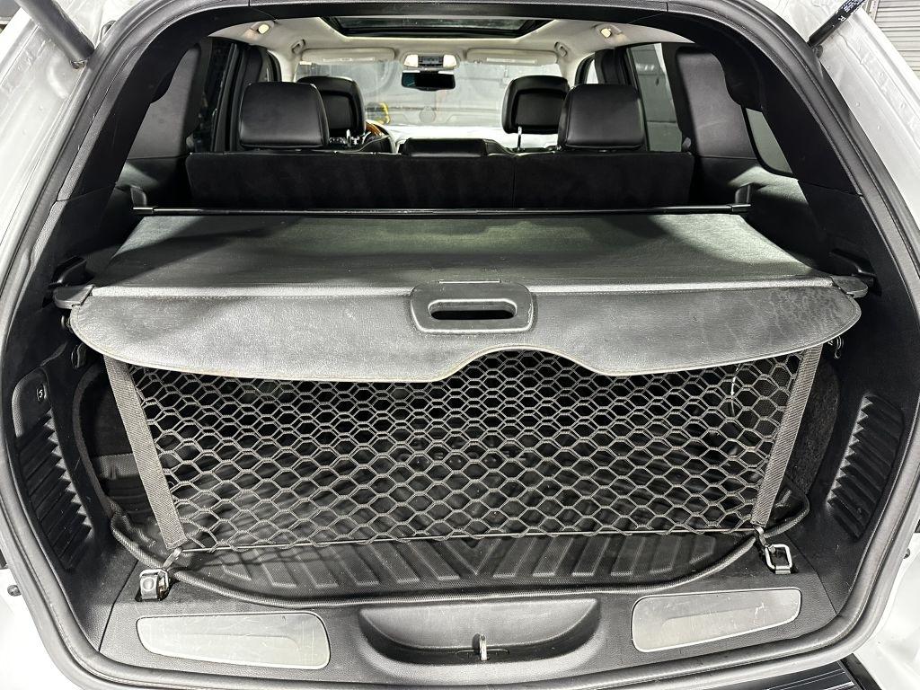Jeep Grand Cherokee Overland 4WD 2012