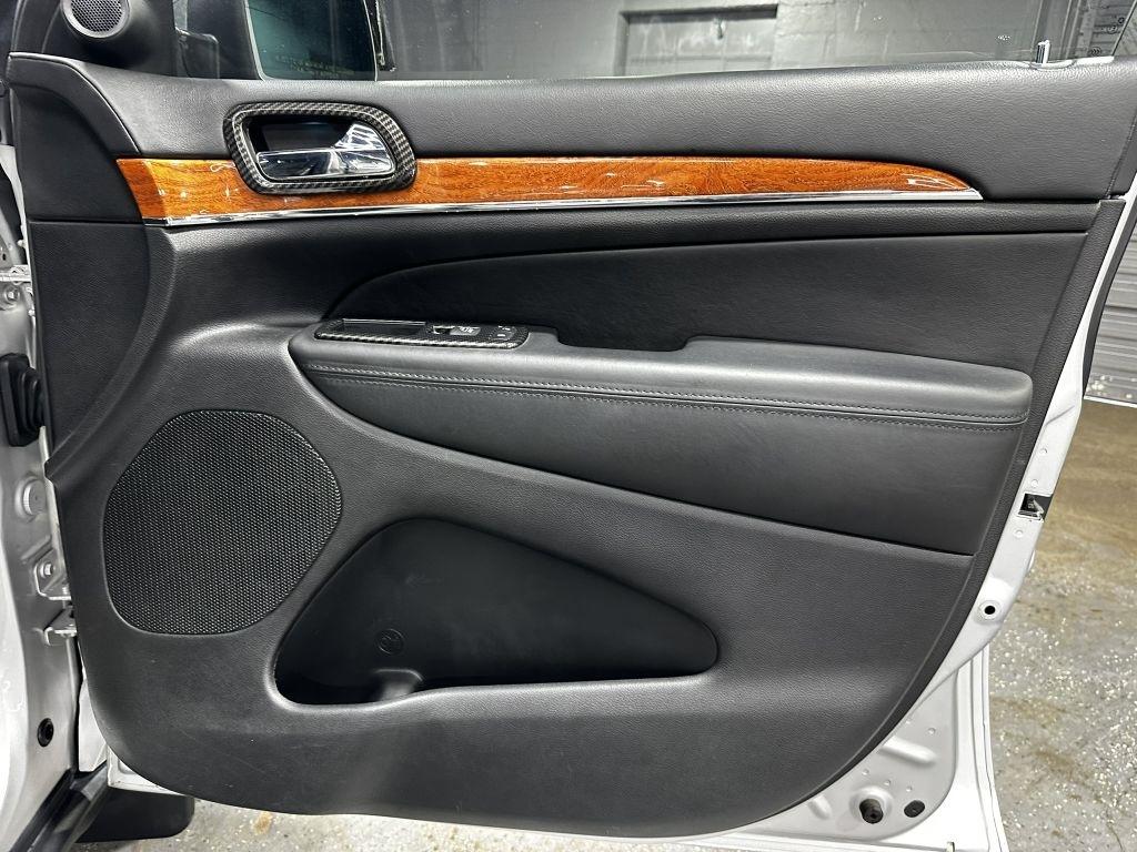 Jeep Grand Cherokee Overland 4WD 2012