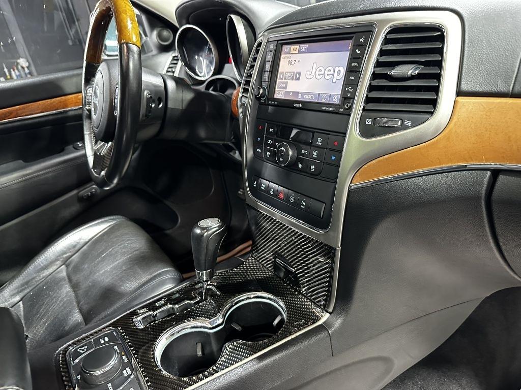 Jeep Grand Cherokee Overland 4WD 2012