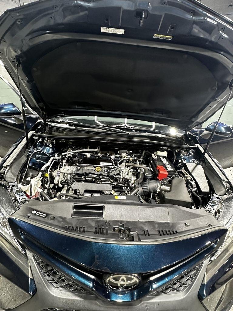 Toyota Camry SE 2019