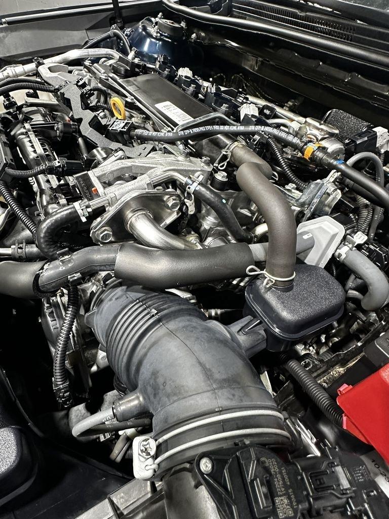 Toyota Camry SE 2019
