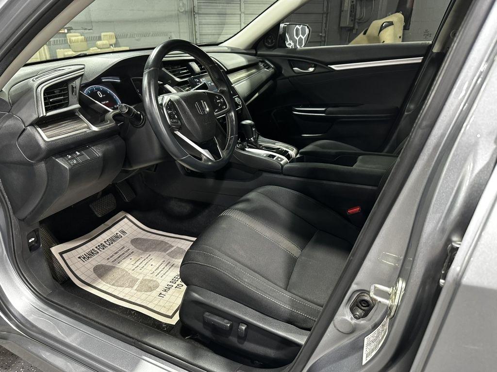 Honda Civic EX-T Sedan CVT 2019