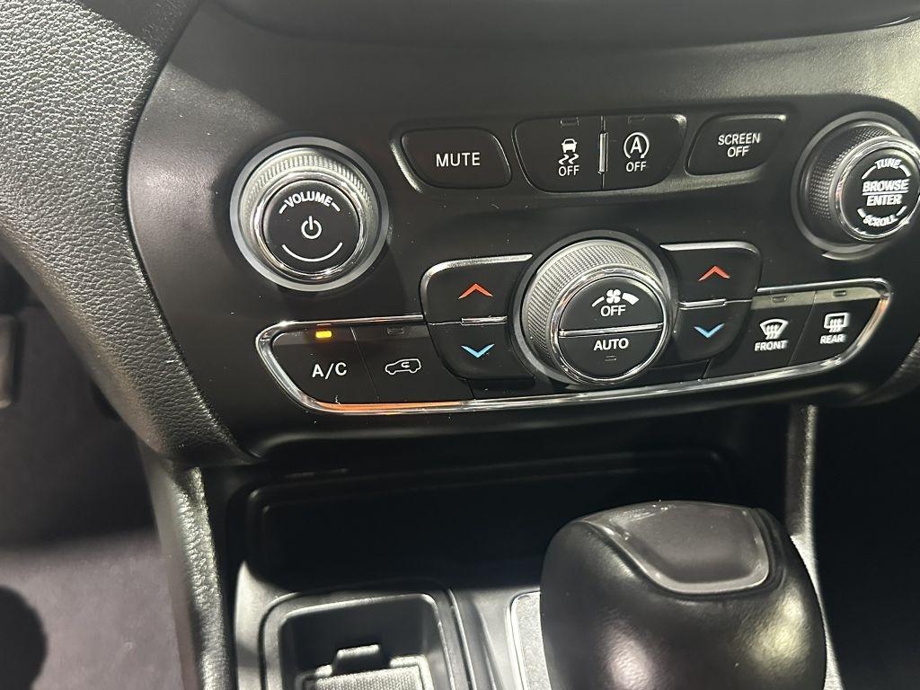 Jeep Cherokee Limited FWD 2019