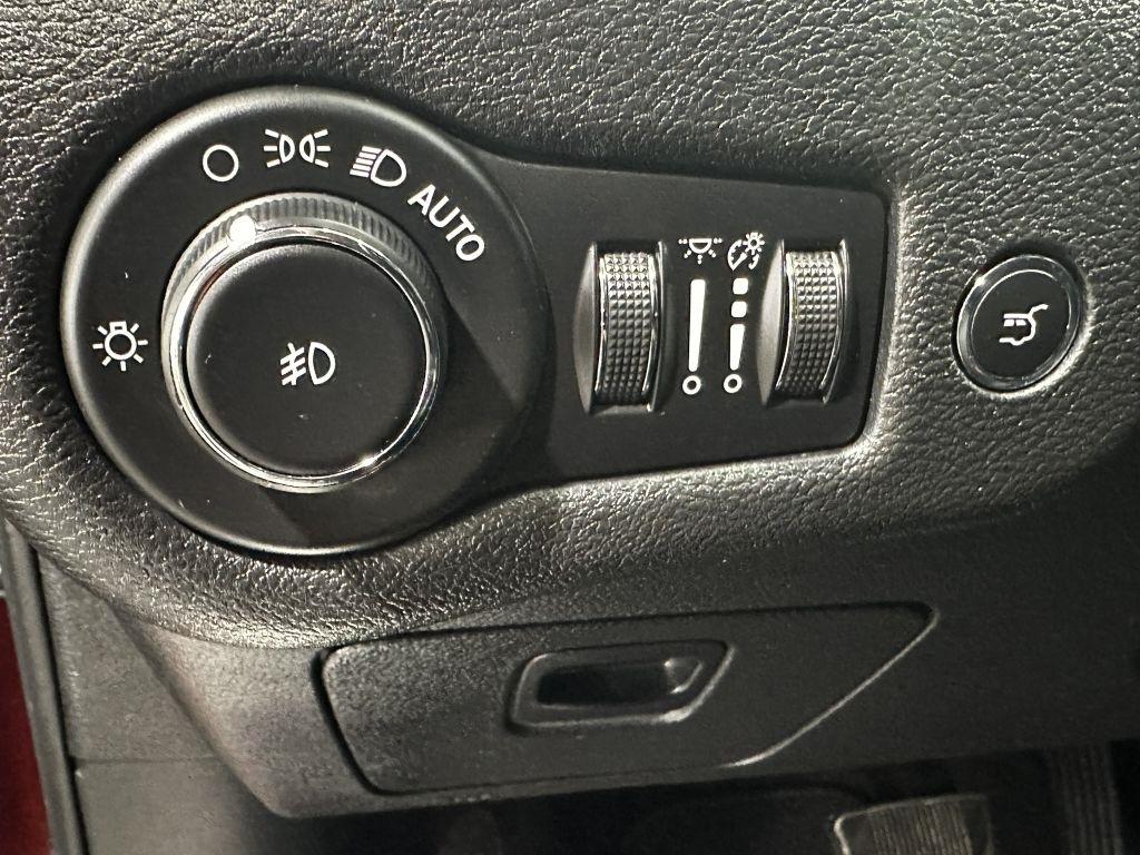 Jeep Cherokee Limited FWD 2019