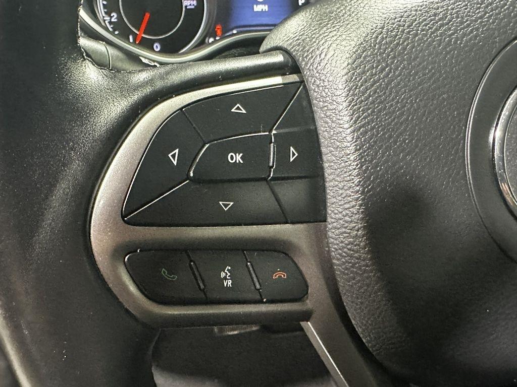 Jeep Cherokee Limited FWD 2019