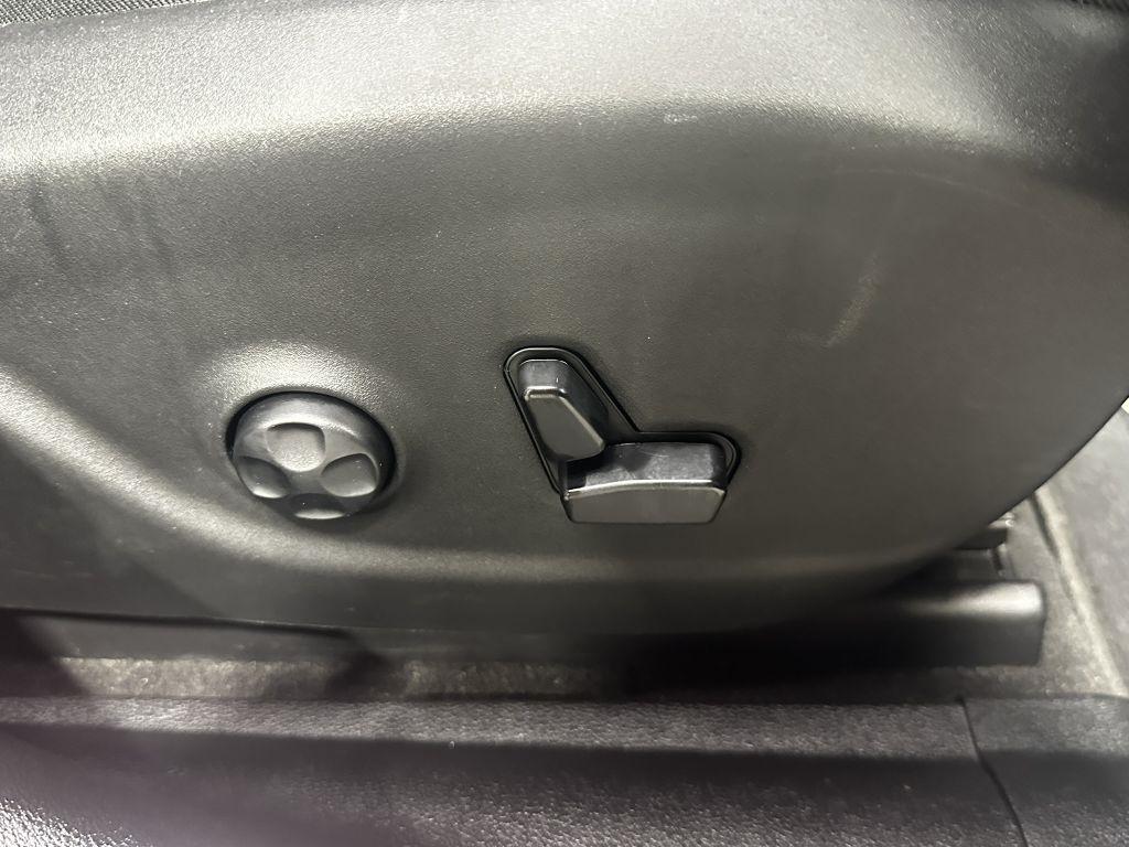 Jeep Cherokee Limited FWD 2019