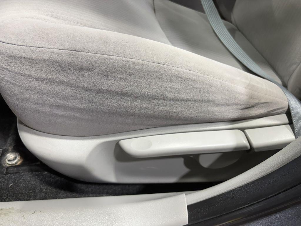 Toyota Corolla LE 2010