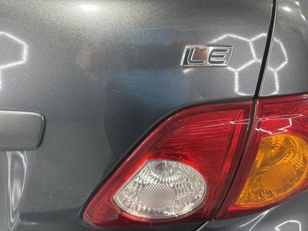 Toyota Corolla LE 2010