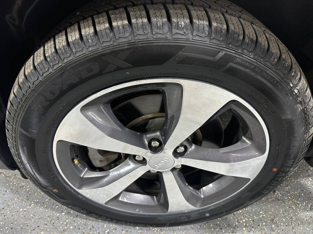 Toyota Corolla LE 2010