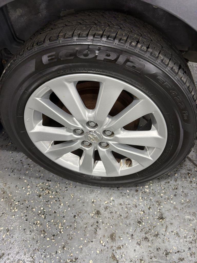Toyota Corolla LE 2010