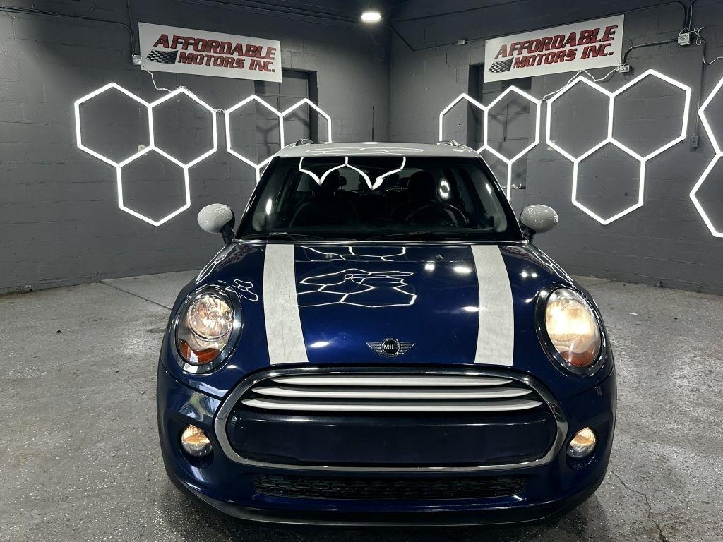 MINI Cooper Base 2015