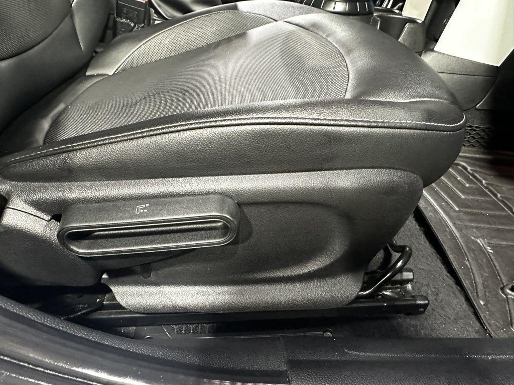 MINI Cooper Base 2015
