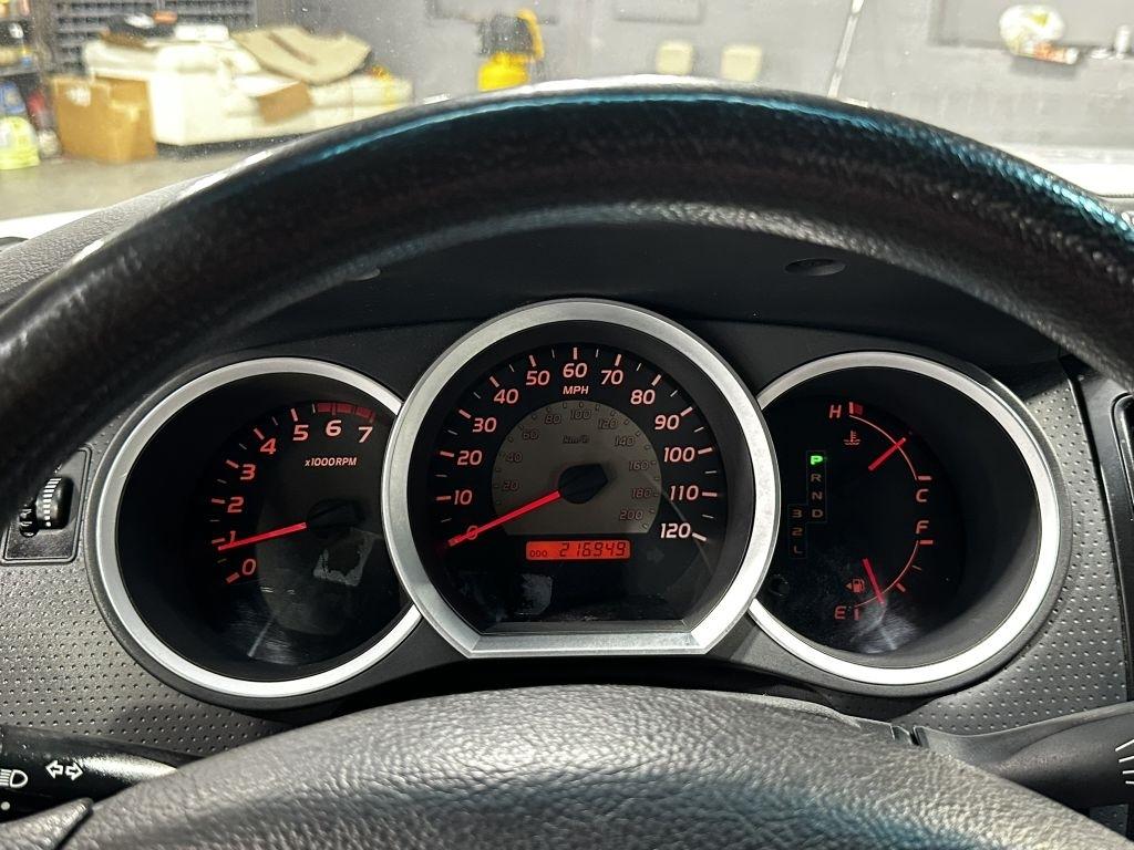 Toyota Tacoma Regular Cab Auto 2WD 2006