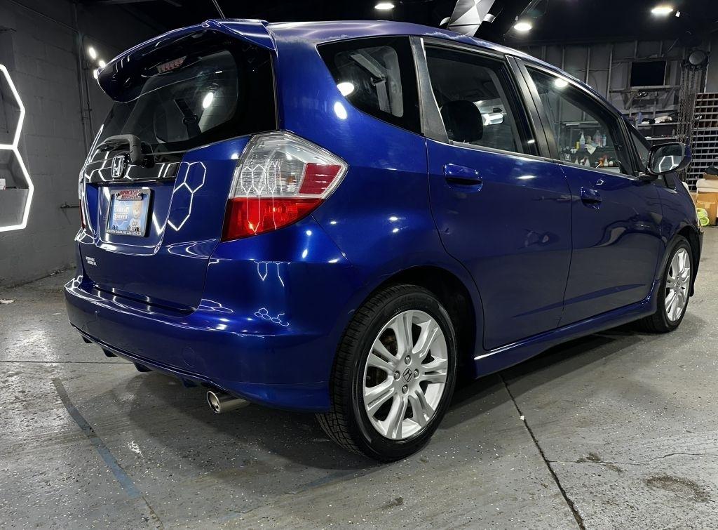 Honda Fit Sport 5-Speed AT 2010