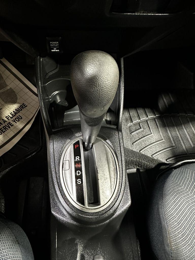 Honda Fit Sport 5-Speed AT 2010