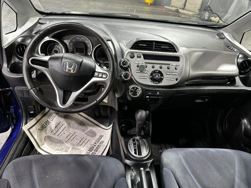 Honda Fit Sport 5-Speed AT 2010