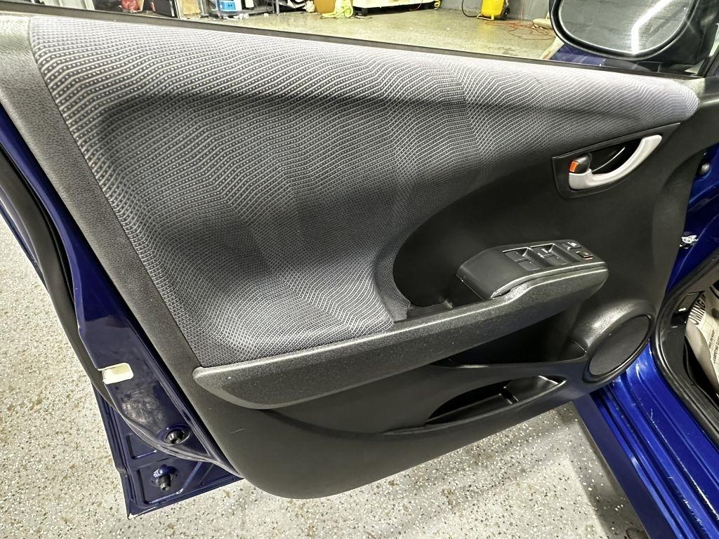 Honda Fit Sport 5-Speed AT 2010