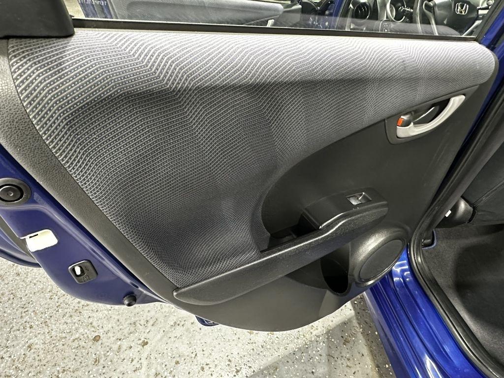 Honda Fit Sport 5-Speed AT 2010