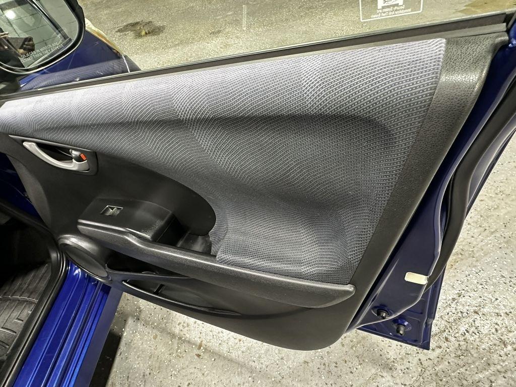 Honda Fit Sport 5-Speed AT 2010