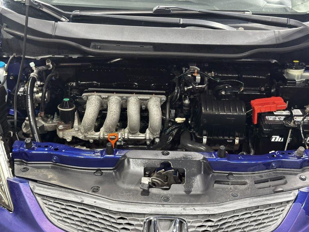 Honda Fit Sport 5-Speed AT 2010