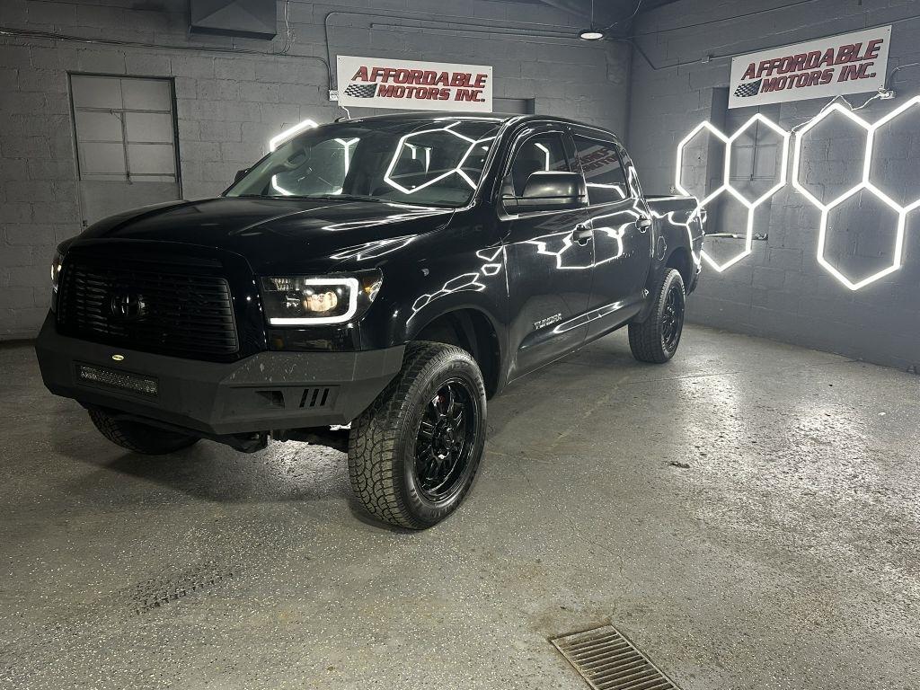 Toyota Tundra Tundra-Grade CrewMax 4.6L 2WD 2013