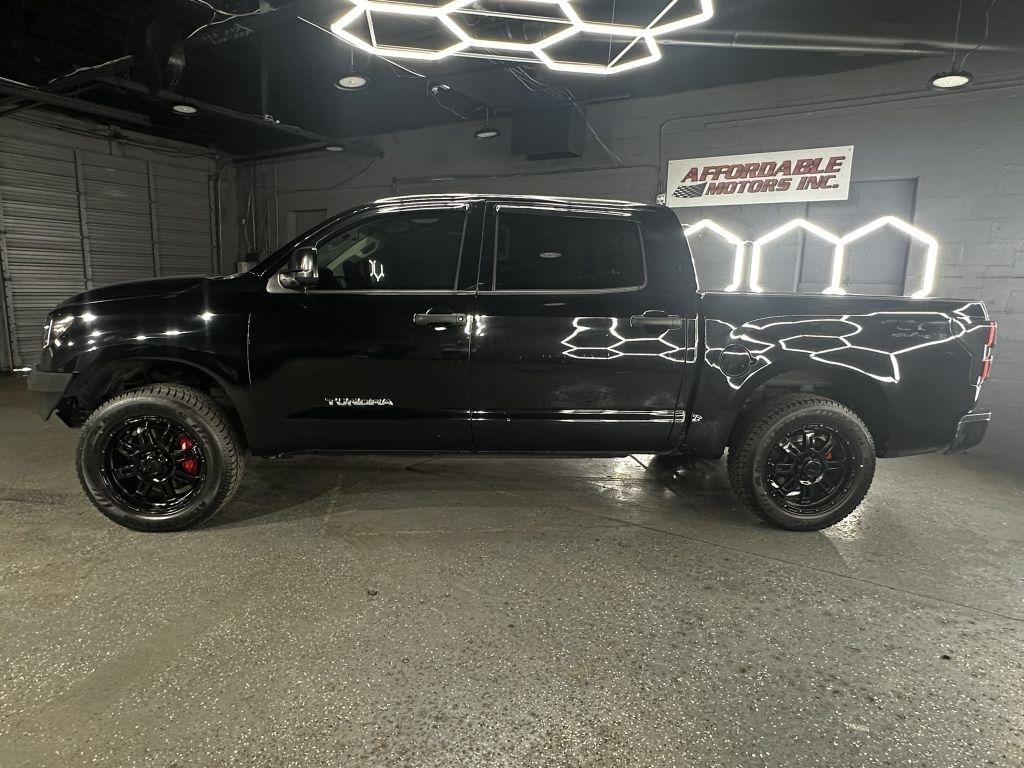 Toyota Tundra Tundra-Grade CrewMax 4.6L 2WD 2013