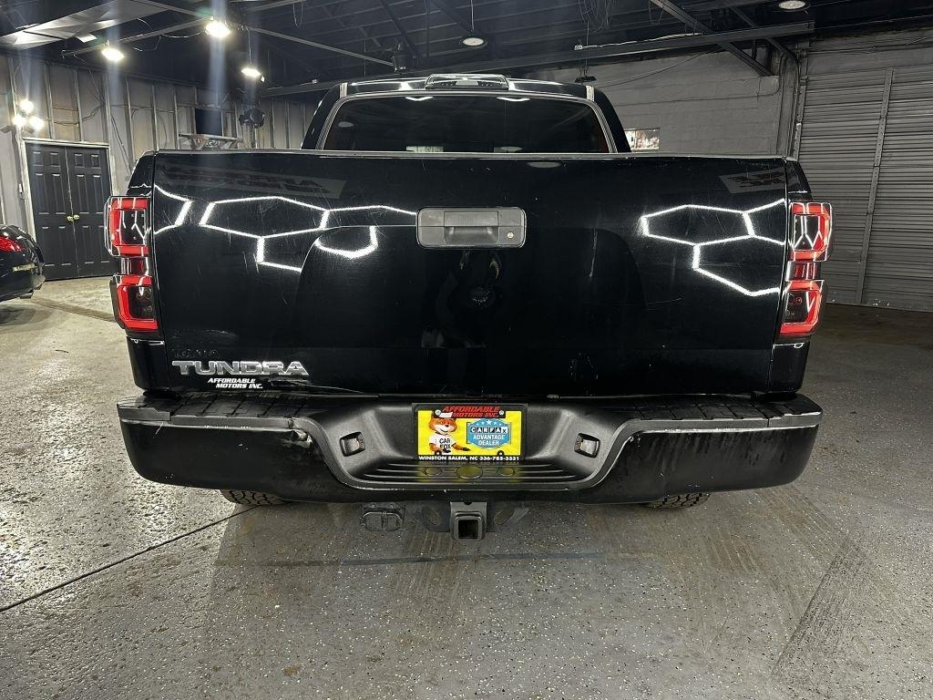 Toyota Tundra Tundra-Grade CrewMax 4.6L 2WD 2013